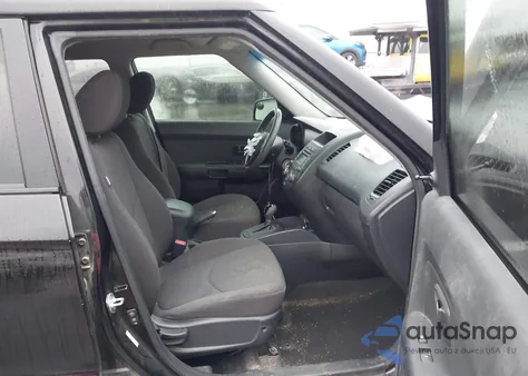 2013 Kia Soul z USA, uszkodzony, nr VIN KNDJT2A54D7625774